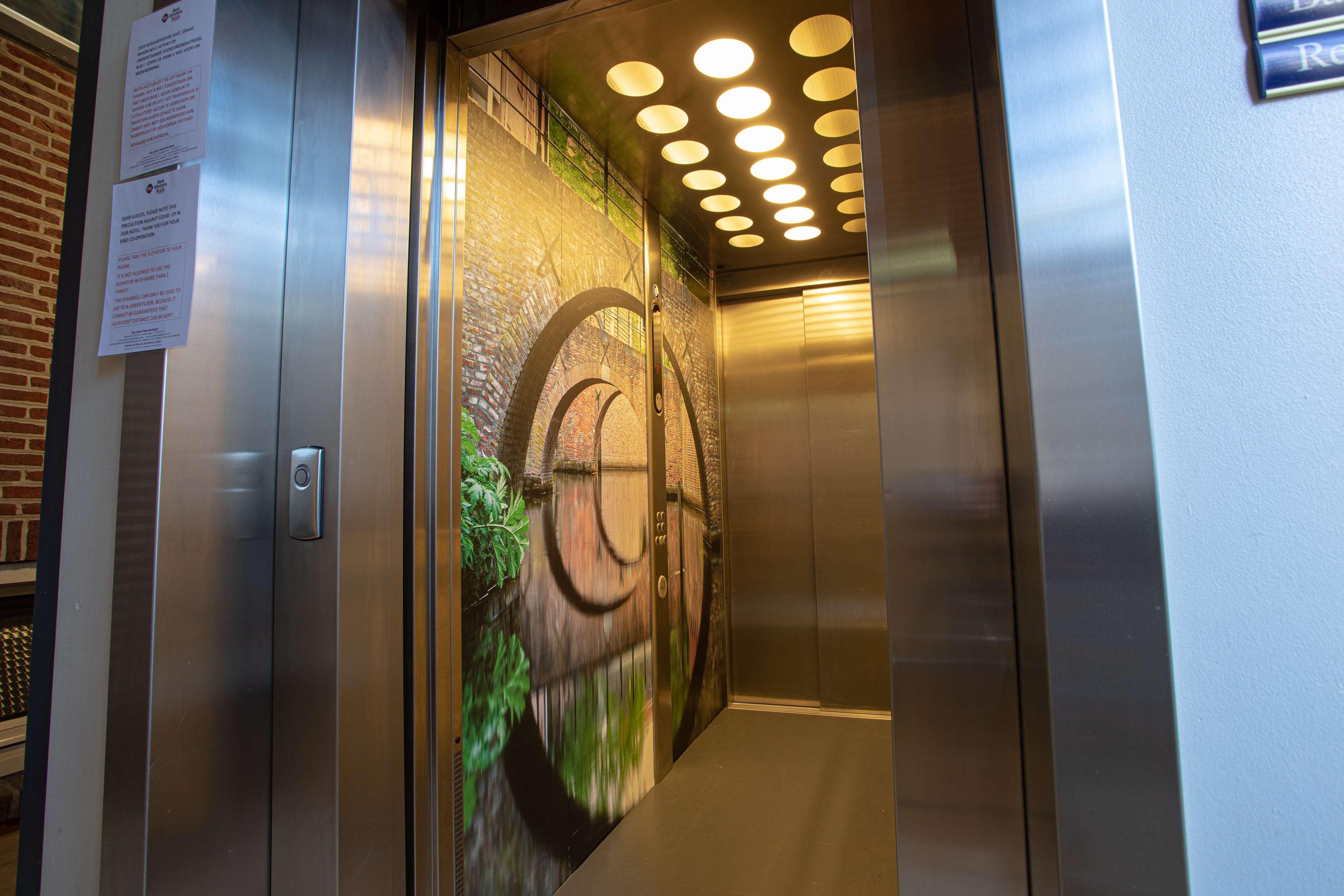 Good Seasons Hotel Den Bosch デン・ボッシュ エクステリア 写真