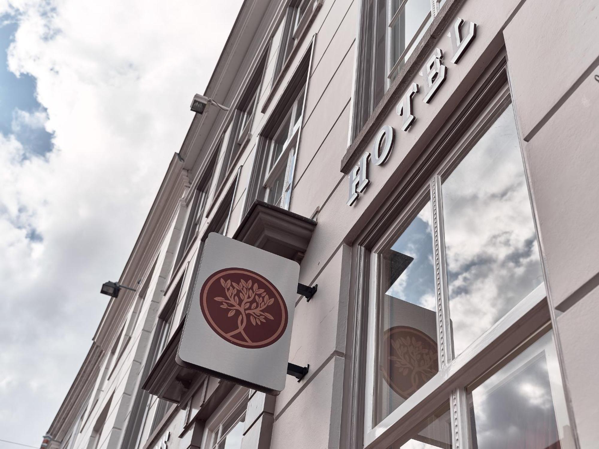 Good Seasons Hotel Den Bosch デン・ボッシュ エクステリア 写真