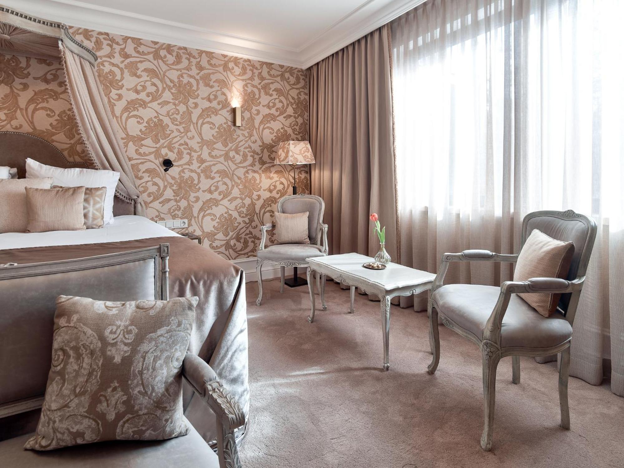 Good Seasons Hotel Den Bosch デン・ボッシュ エクステリア 写真