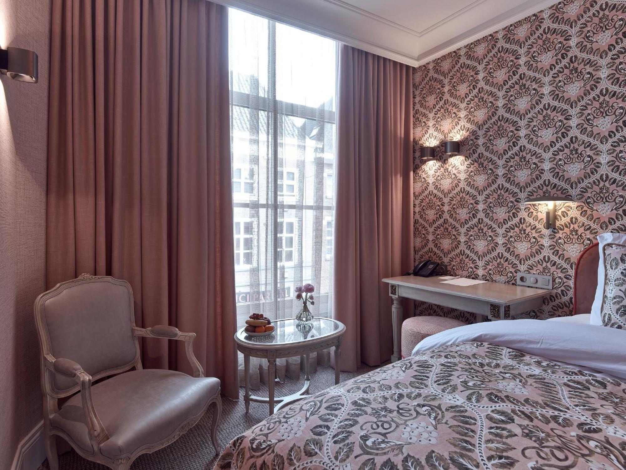 Good Seasons Hotel Den Bosch デン・ボッシュ エクステリア 写真