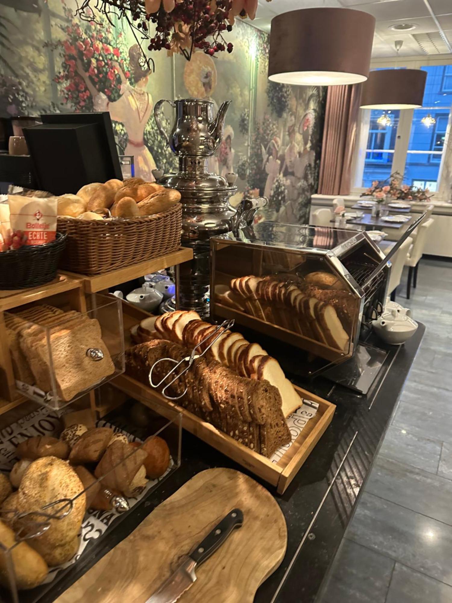 Good Seasons Hotel Den Bosch デン・ボッシュ エクステリア 写真